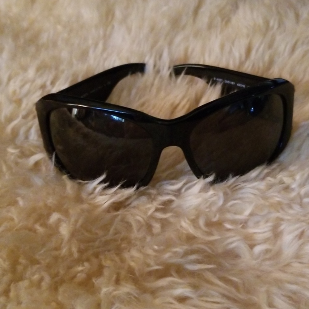 Burberry sunglasses